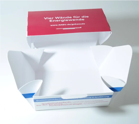 Verpackung "Immo" mit Verschluss und Halterungsöffnung 2